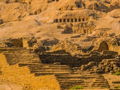 The-Valley-of-the-Nobles The Valley of the Nobles