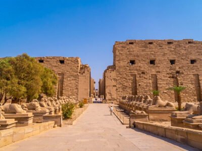 karnak-temple-with-its-beautiful-corridor-ram-sculptures-great-sanctuary-amun Karnak Temple
